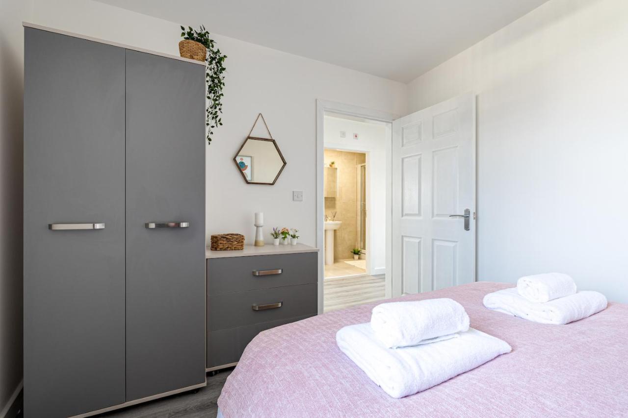 Top Floor Apartment With Private Balcony In Stockport Centre By Hass Haus 외부 사진