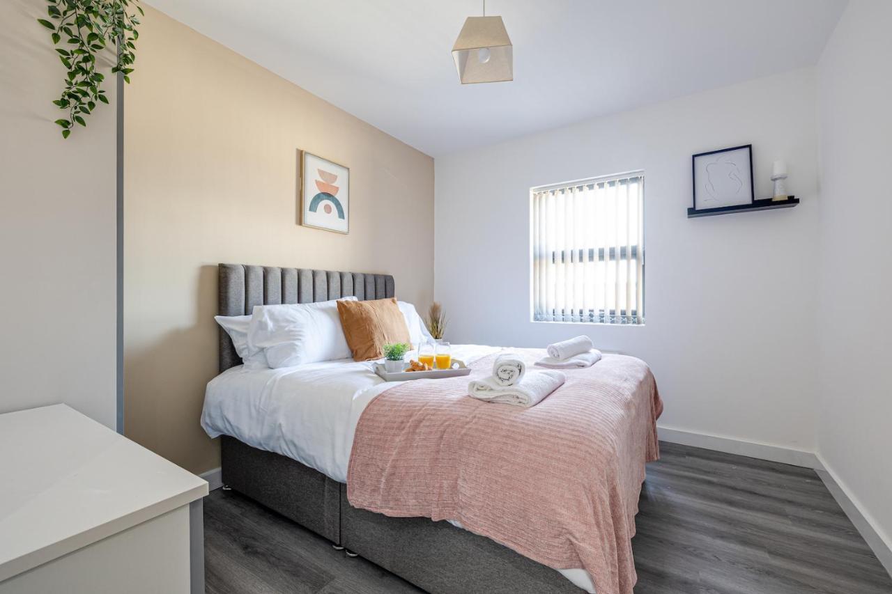Top Floor Apartment With Private Balcony In Stockport Centre By Hass Haus 외부 사진