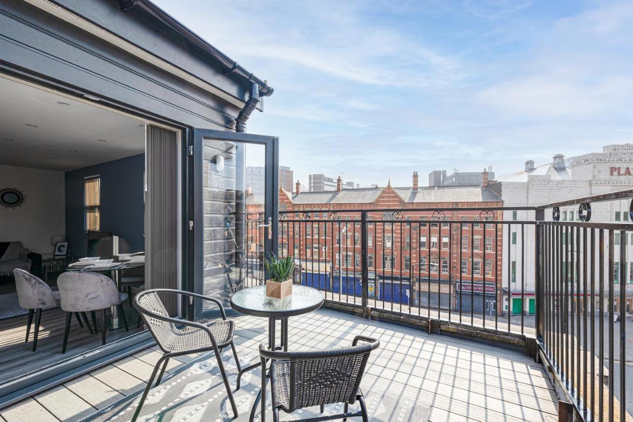 Top Floor Apartment With Private Balcony In Stockport Centre By Hass Haus 외부 사진
